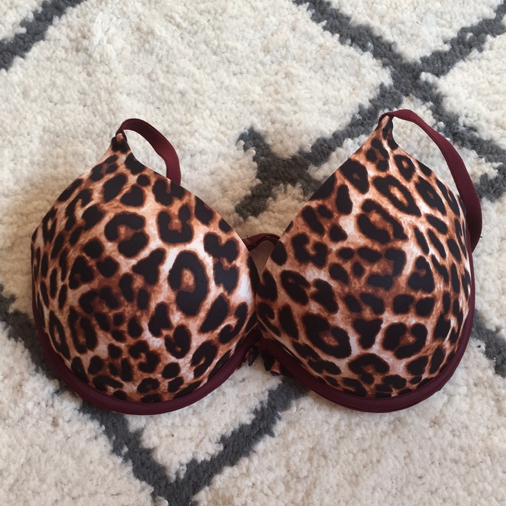 Cheetah print VS bra